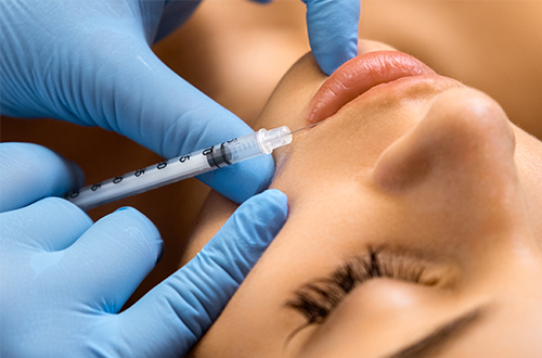 歯ぎしりや食いしばりを改善する筋肉注射